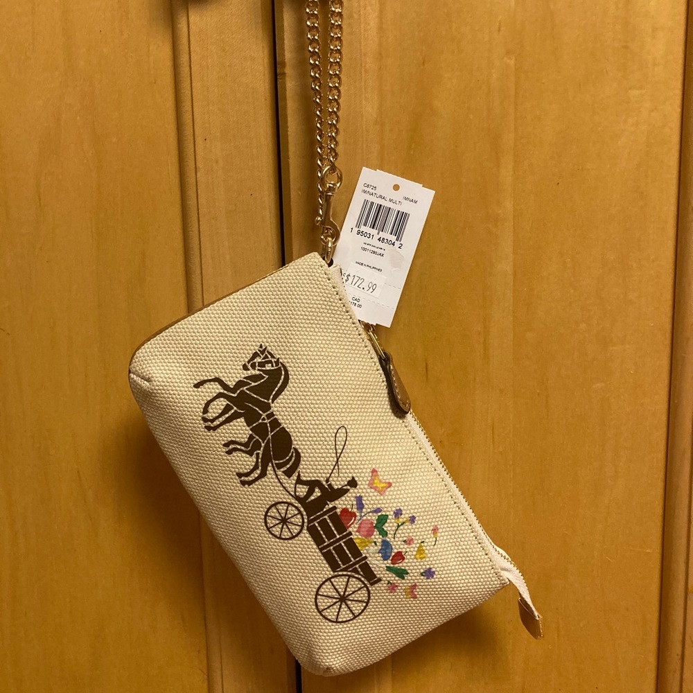 Coach large Dreamy H&C 19 wristlet.